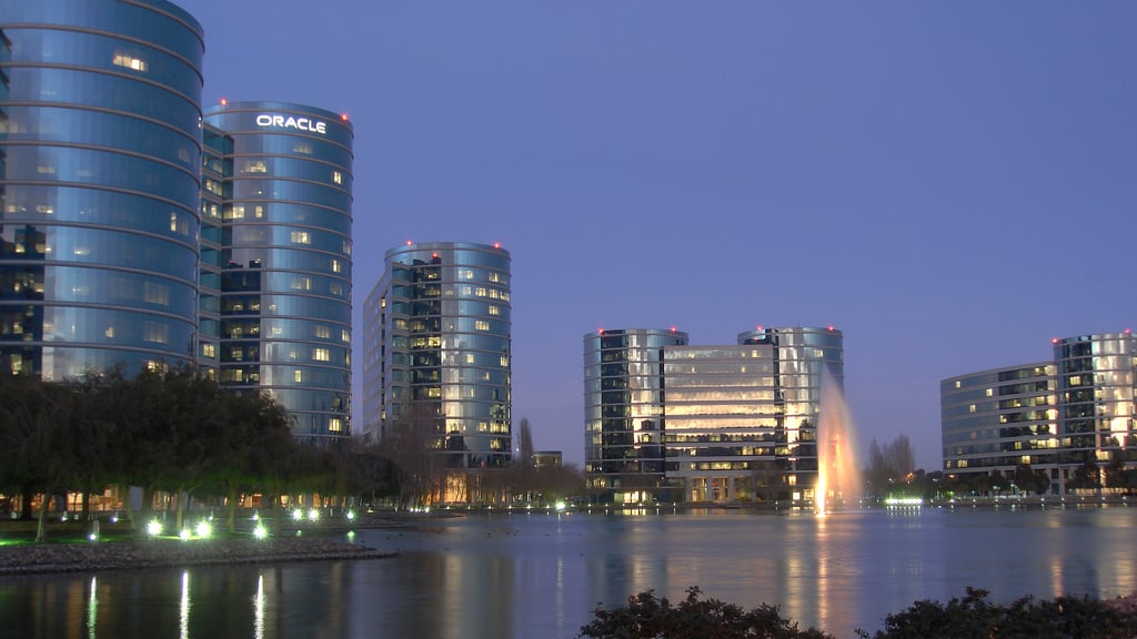 Hot Stock Commentary: Oracle Corporation (ORCL)